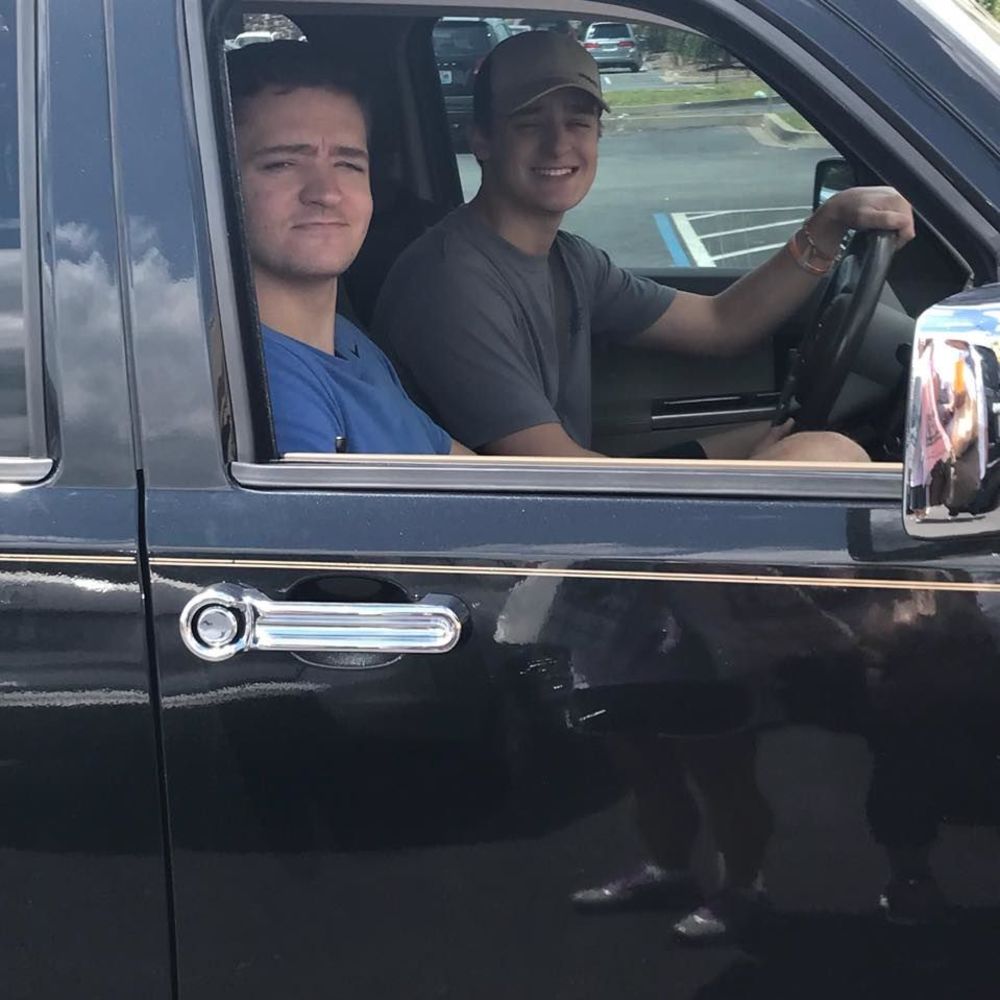 Meet your Posher, Kellye